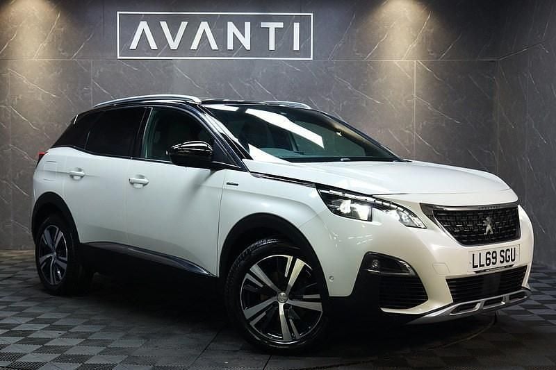 Used Peugeot 3008 GT-line 130 HP (95 kW) 2019 White Hatchback
