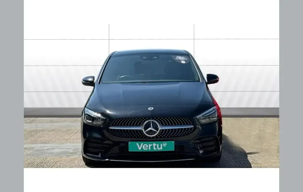 Used Mercedes B200 AMG Line Premium 163 HP (119 kW) 2020 Black Hatchback