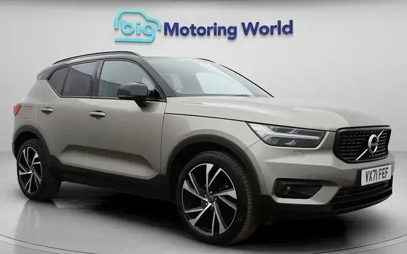 Second-hand Volvo XC40 R-Design Pro 163 CP (119 kW) 2021 SUV