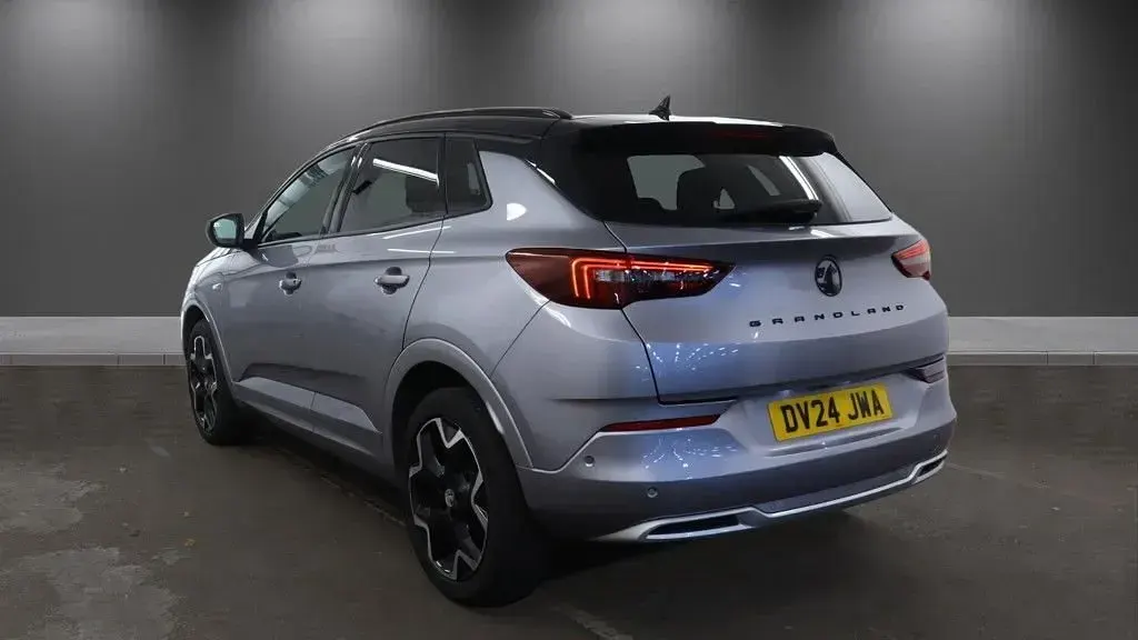 Used Vauxhall Grandland X Ultimate 130 HP (95 kW) 2024 Grey SUV