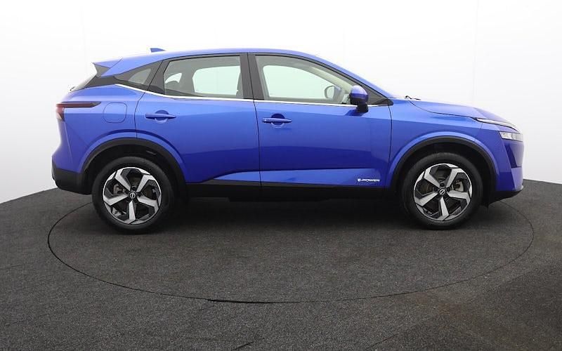 Used Nissan Qashqai Acenta Premium 190 HP (139 kW) 2023 Blue SUV