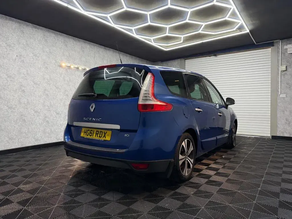 Used Renault Grand Scénic III Dynamique 110 HP (80 kW) 2011 Blue MPV