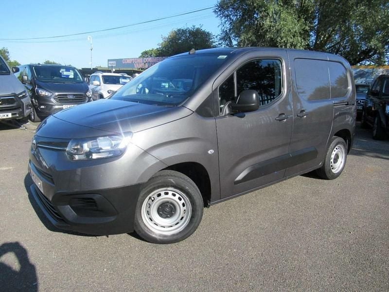 Grey Used 2021 Toyota Proace Active Van | £8,995 (Good price) - Image 1/4