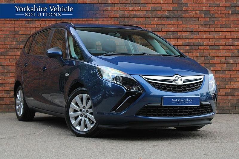 Blue Used 2016 Vauxhall Zafira Design Edition MPV | £7,989 (Expensive) - Image 1/4