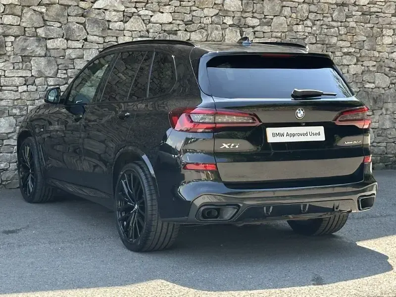 Used BMW X5 M Sport 293 HP (215 kW) 2022 Black SUV