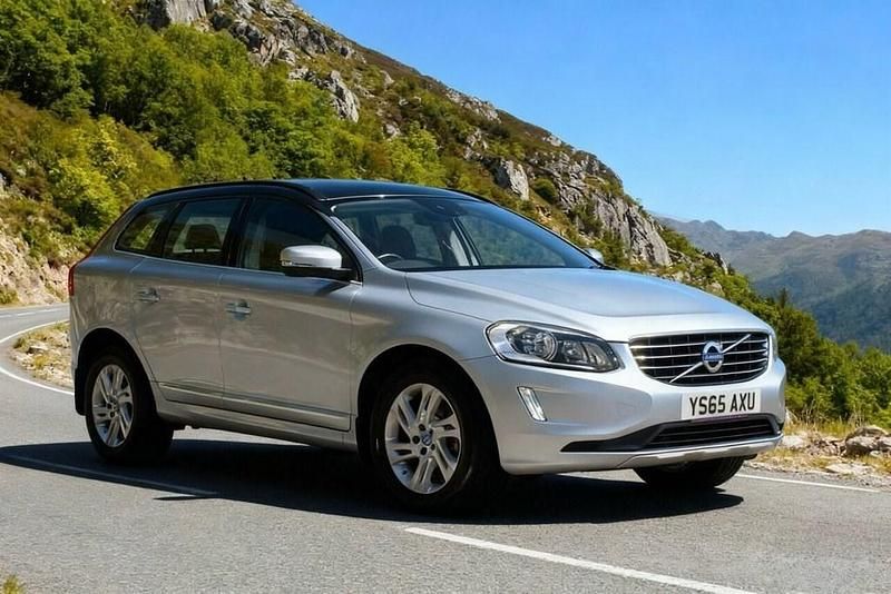 Used Volvo XC60 SE 190 HP (139 kW) 2015 Silver SUV