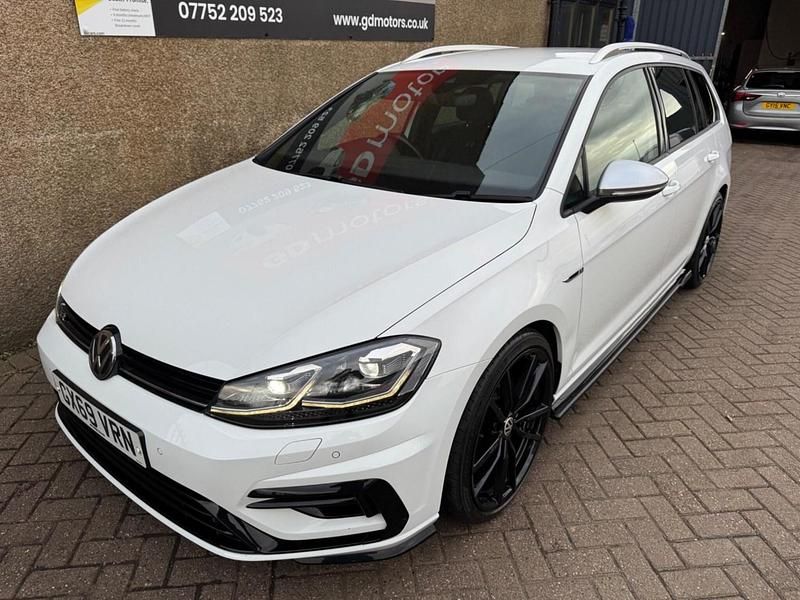Usado VW Golf VII R 300 HP (220 kW) 2019 Branco Carrinha