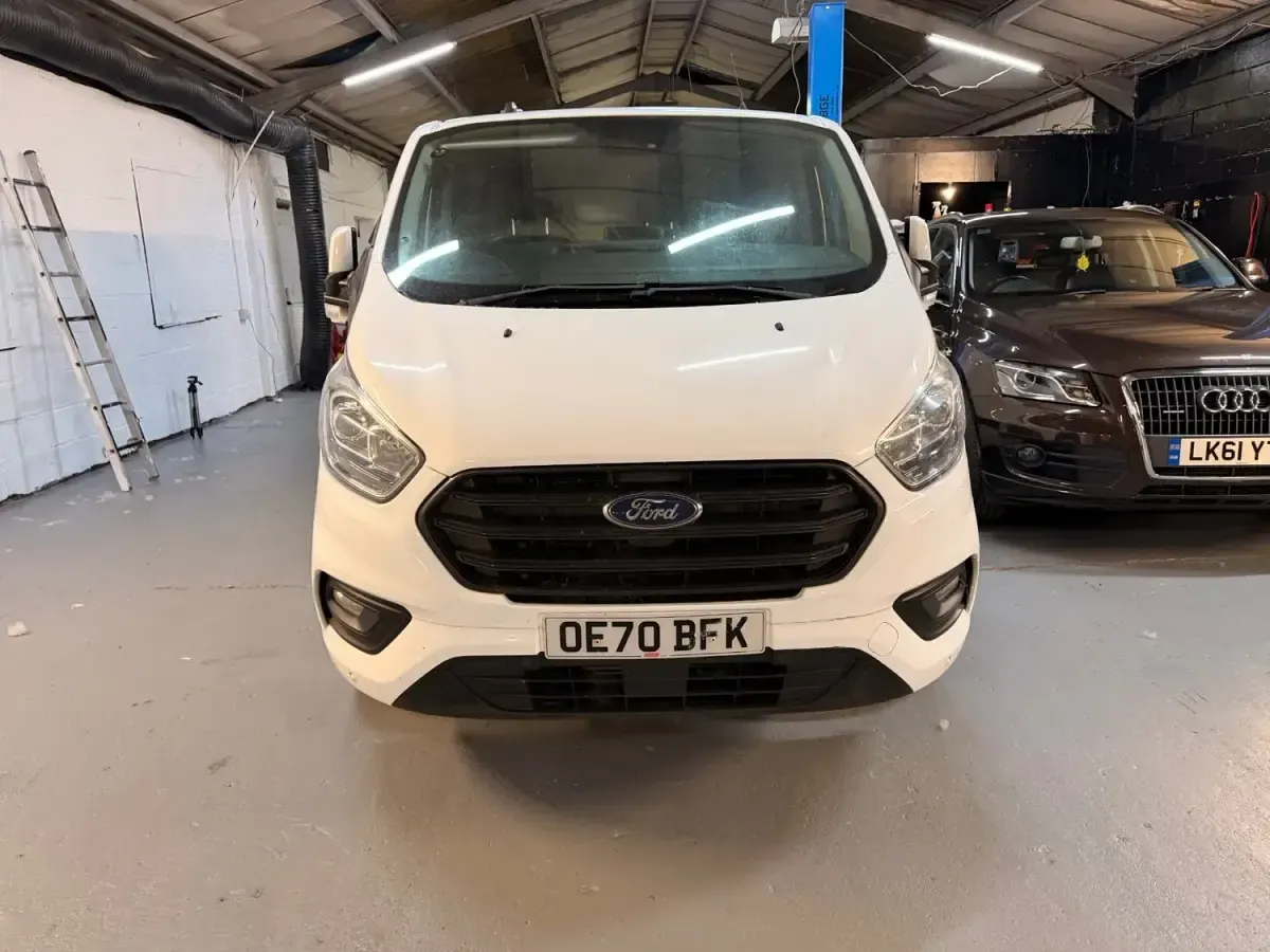 Used Ford Transit Custom Trend 130 HP (95 kW) 2021 White Van