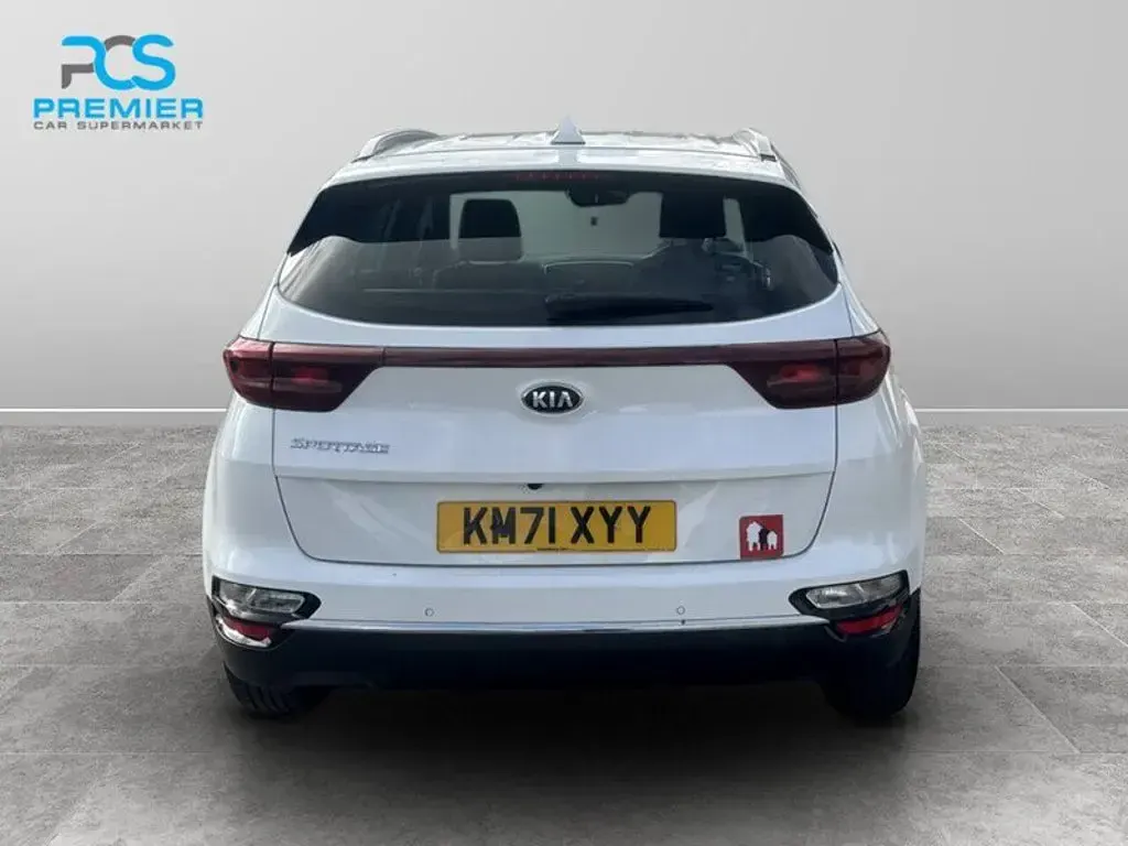 Used Kia Sportage 174 HP (127 kW) 2022 White SUV
