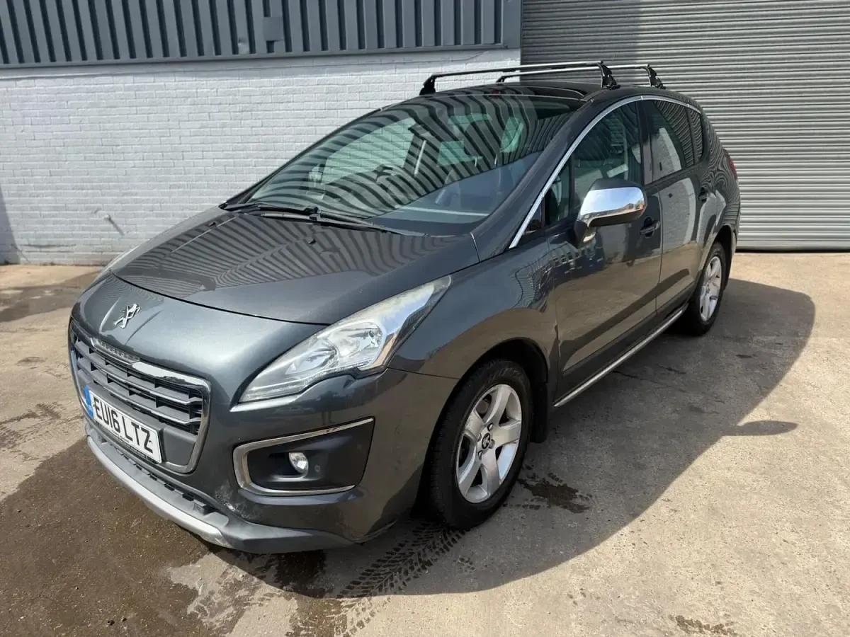 Used Peugeot 3008 Allure 2016 Grey Hatchback