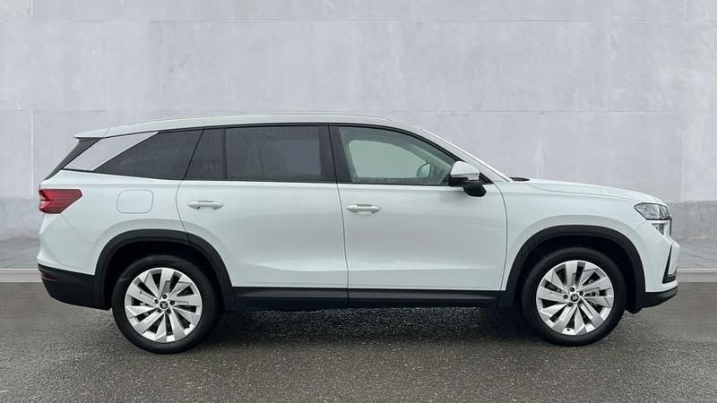 New Skoda Kodiaq SE L 150 HP (110 kW) 2025 Moon white metallic SUV