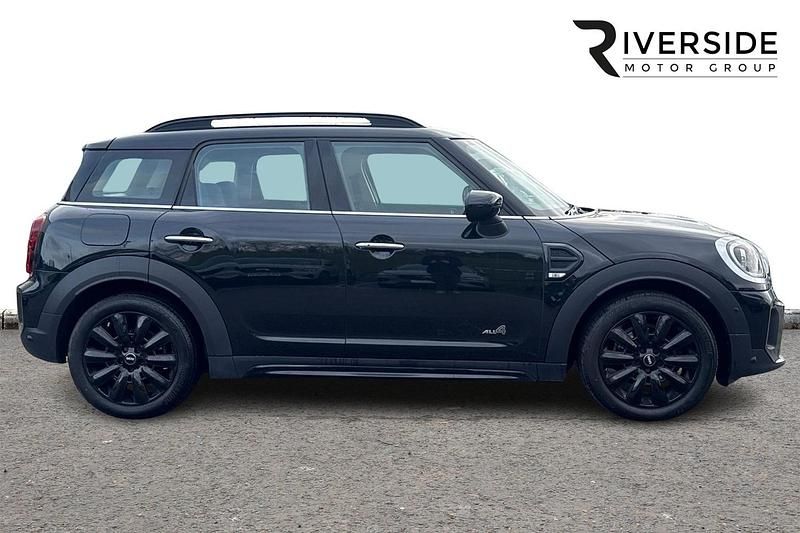 Used Mini Cooper Classic 136 HP (100 kW) 2022 Black Hatchback
