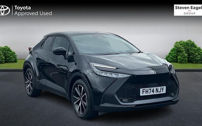 Used Toyota C-HR Design 140 HP (102 kW) 2026 SUV