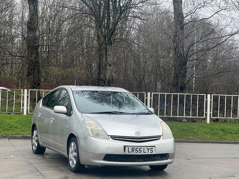 Used Toyota Prius T3 2005 Silver Hatchback