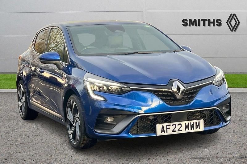 Iron blue Used 2022 Renault Clio V Hatchback | £14,690 (Fair price) - Image 1/1