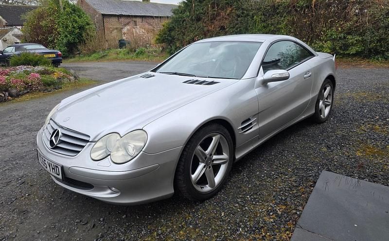 Used Mercedes SL350 245 HP (180 kW) 2005 Silver Cabriolet