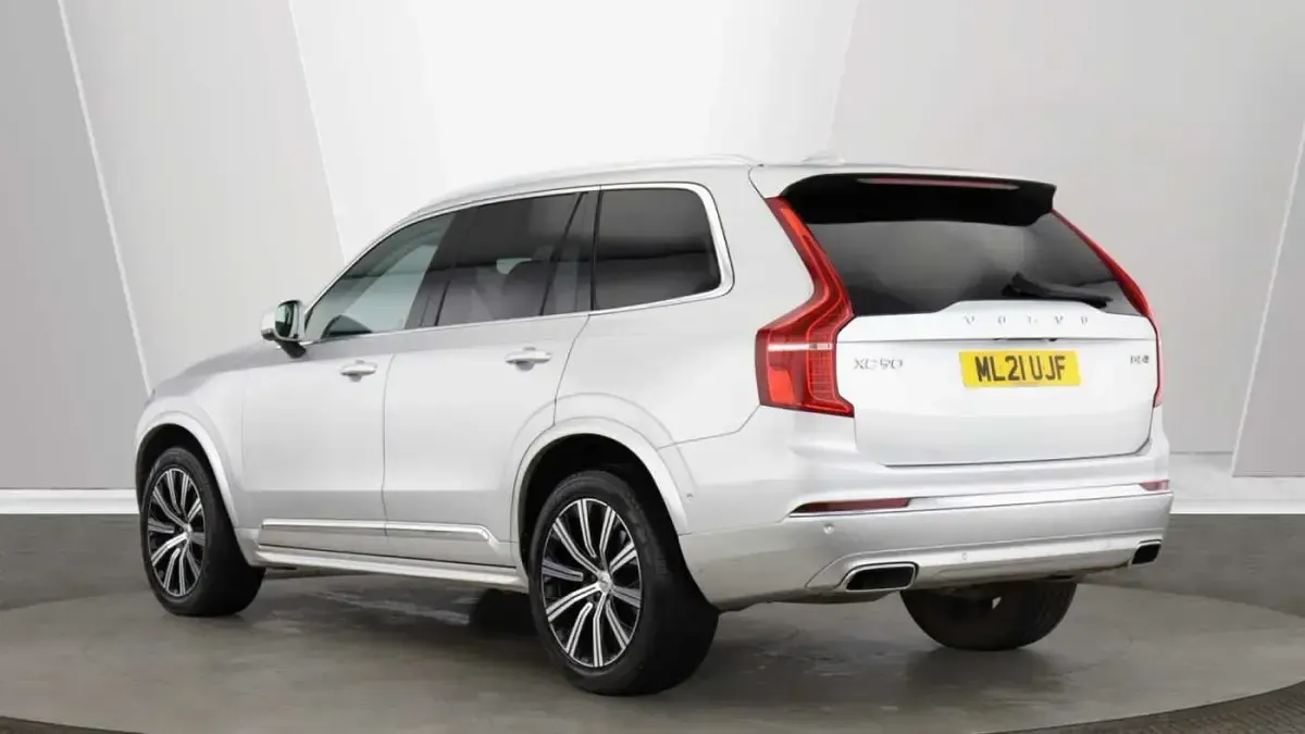 Used Volvo XC90 Inscription 235 HP (172 kW) 2021 Silver SUV