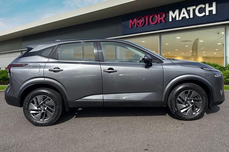 Used Nissan Qashqai Acenta Premium 2022 Grey SUV