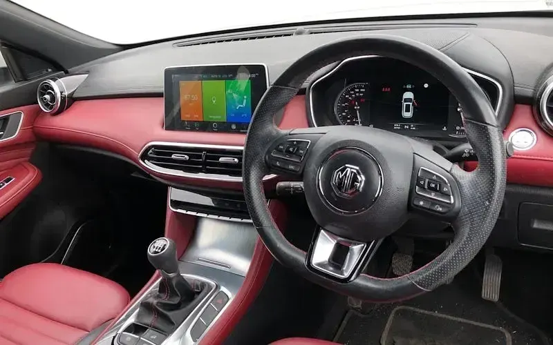 Used MG HS Exclusive 162 HP (119 kW) 2023 SUV