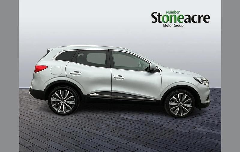 Begagnad Renault Kadjar Version S 138 HK (101 kW) 2020 Grå SUV