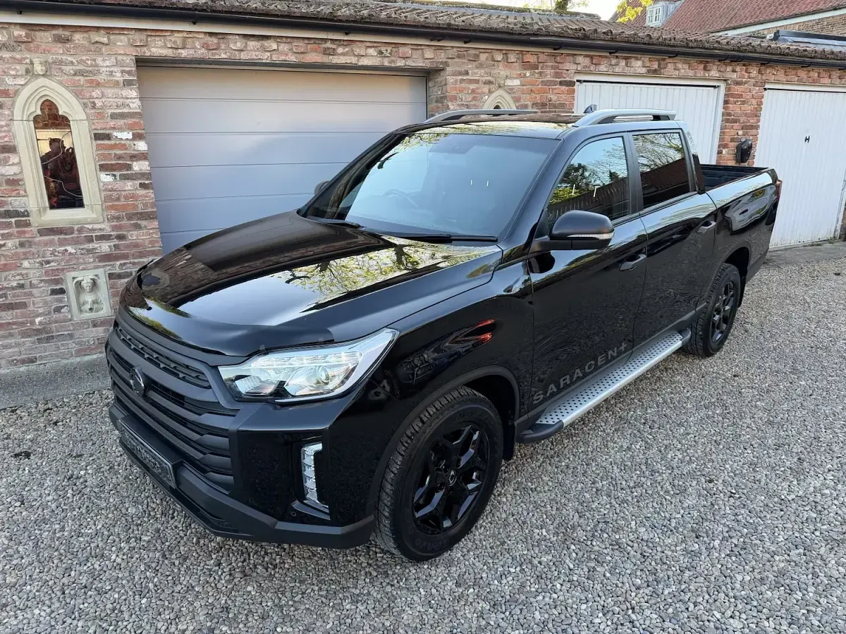 Used SsangYong Musso 187 HP (137 kW) 2023 Black Pickup