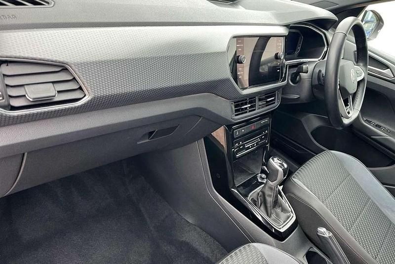 Used VW T-Cross R-line 110 HP (80 kW) 2023 White SUV