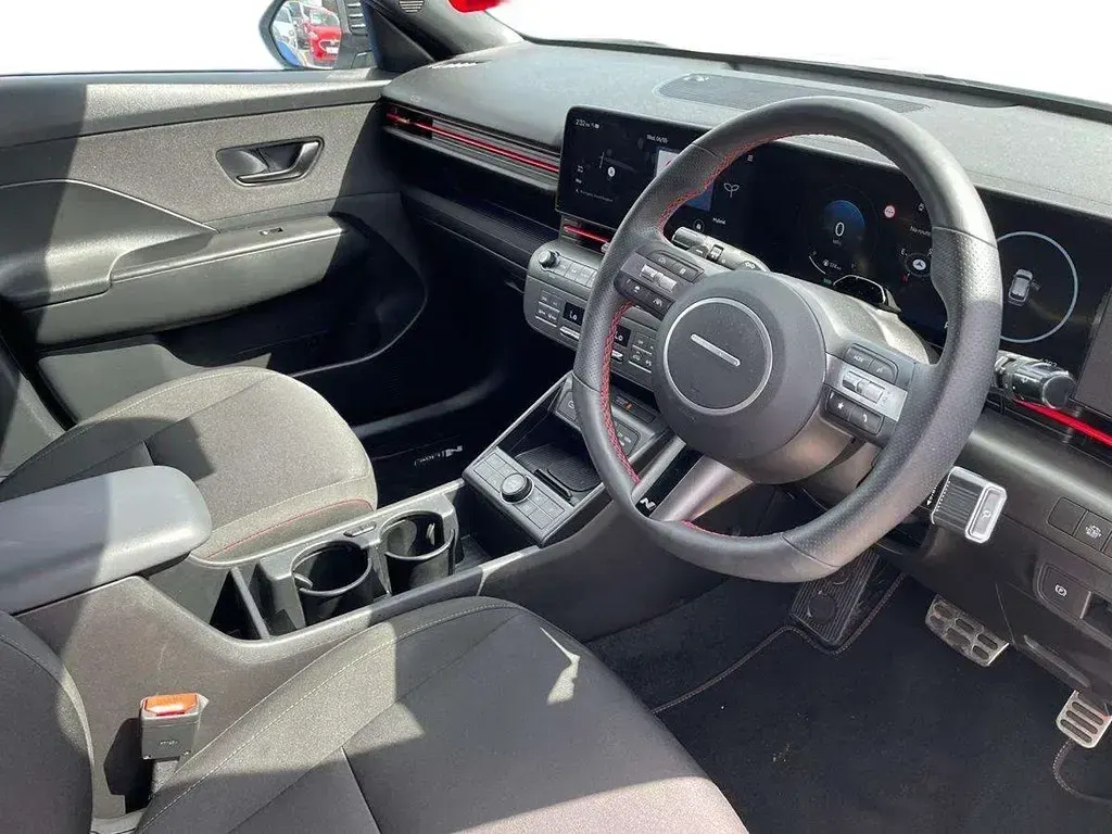 Used Hyundai Kona N Line 135 HP (99 kW) 2025 White SUV