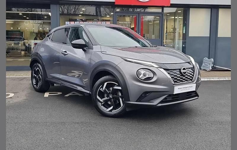 Used Nissan Juke N-Connecta 143 HP (105 kW) 2023 Grey SUV