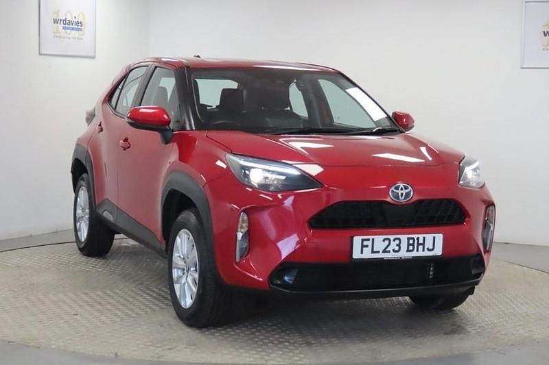 Used Toyota Yaris Hybrid 2023 SUV
