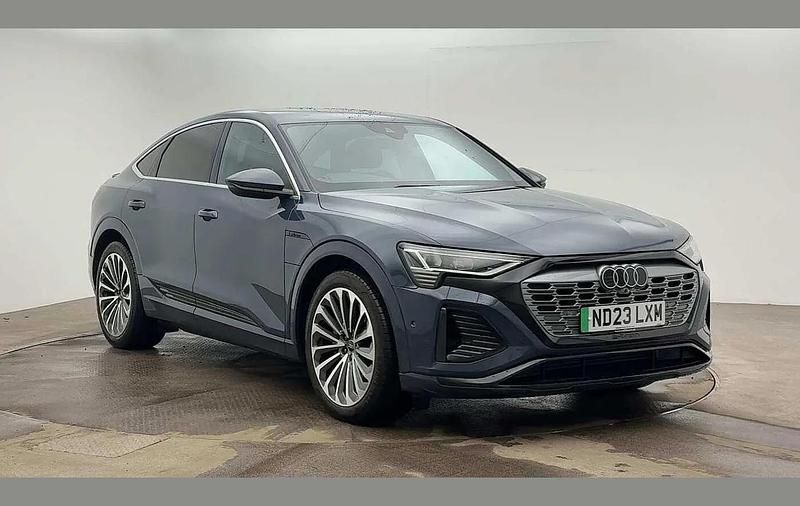 Used Audi Q8 e-tron S-Line 300 kW (408 HP) 2023 Blue SUV