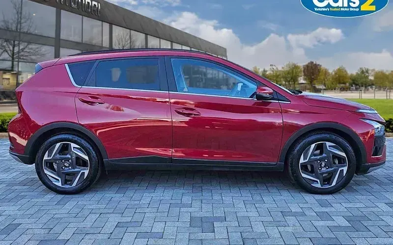 Used Hyundai Bayon Ultimate 101 HP (74 kW) 2025 Red SUV
