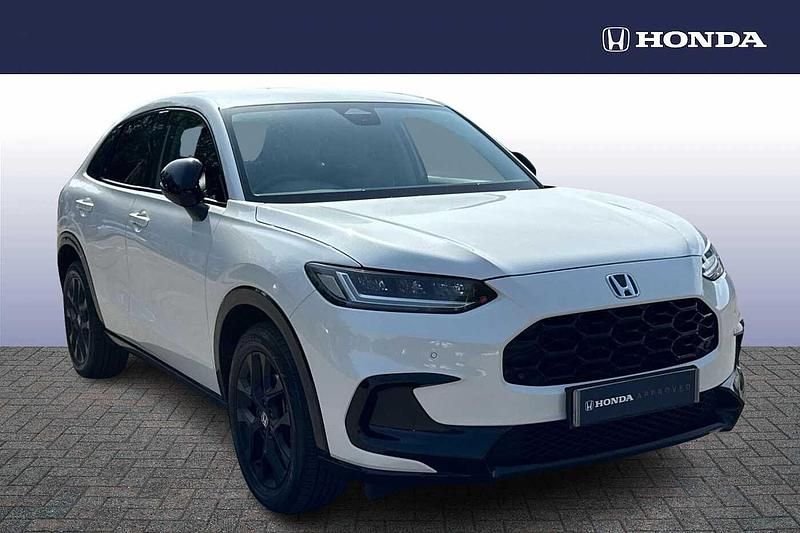 White Used 2025 Honda ZR-V Sport SUV | £28,994 (Expensive) - Image 1/4