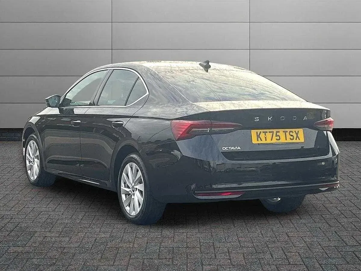 New Skoda Octavia SE L 150 HP (110 kW) 2026 Black magic pearl effect Hatchback