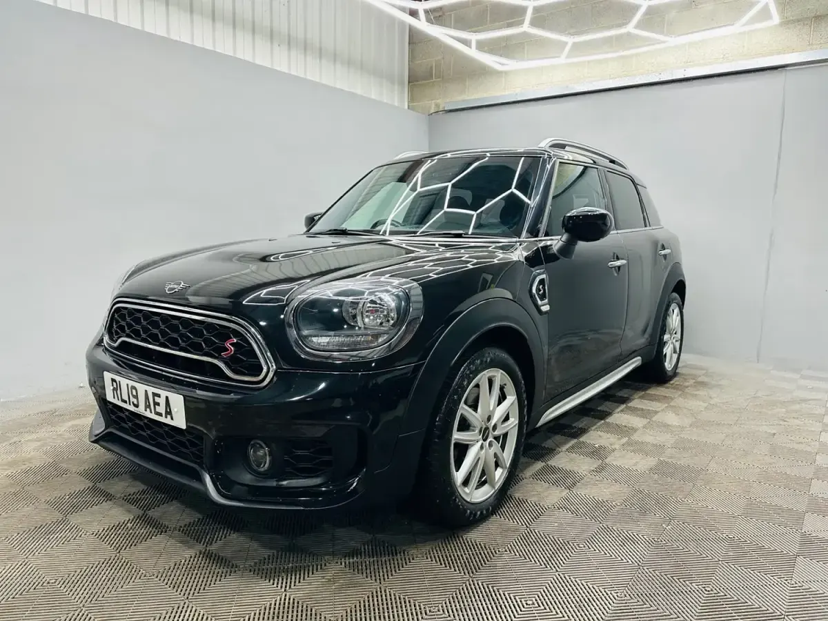 Used Mini Cooper S Sport 192 HP (141 kW) 2019 Black Hatchback