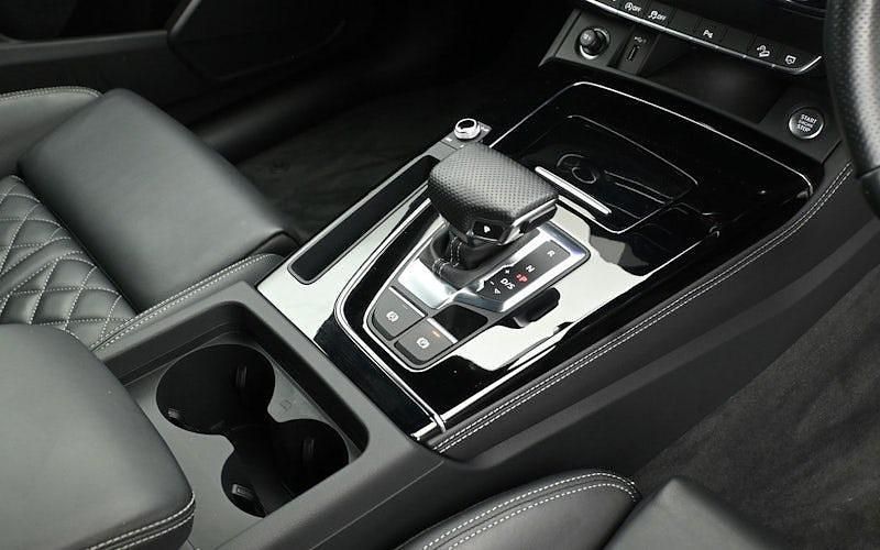 Image 2/4