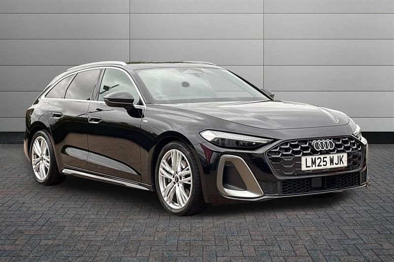 Mythos black Used 2025 Audi A5 S-Line Coupe | £35,550 (A bit pricey) - Image 1/4