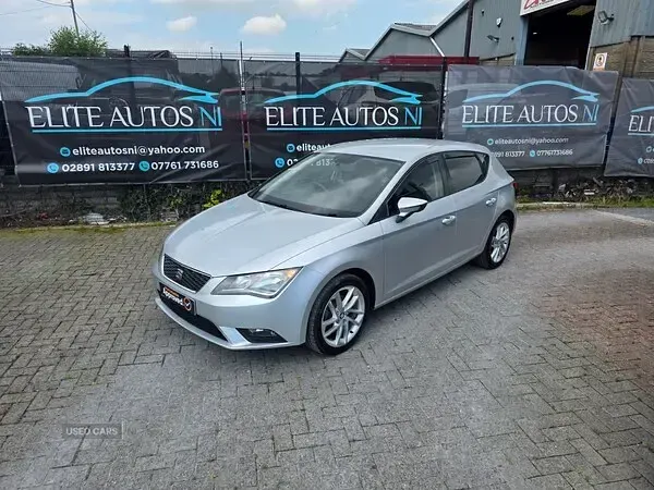 Used Seat Leon SE 105 HP (77 kW) 2013 Silver Hatchback