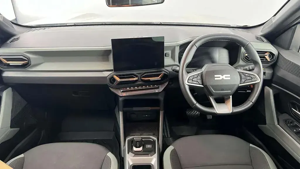 Used Dacia Duster Extreme 2025 Beige SUV