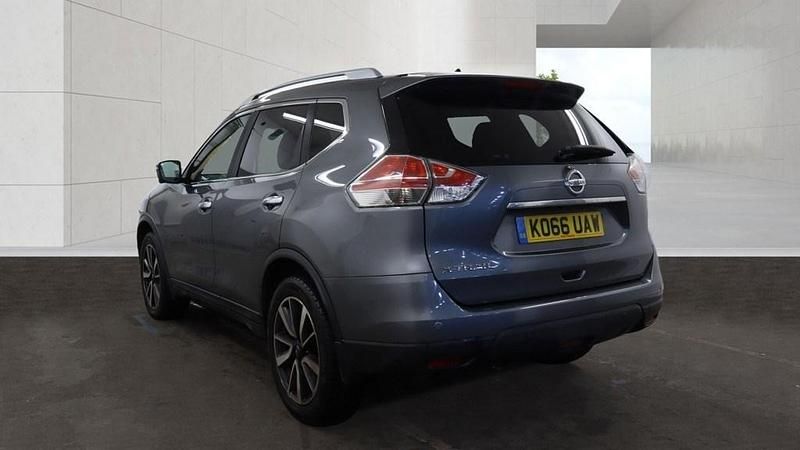 Used Nissan X-Trail Tekna 2017 Gunmetal grey SUV