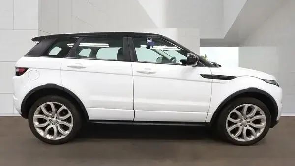 Used Land Rover Range Rover evoque Dynamic 190 HP (139 kW) 2014 White SUV