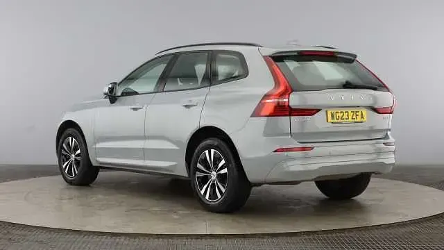 Used Volvo XC60 Core 247 HP (181 kW) 2024 SUV