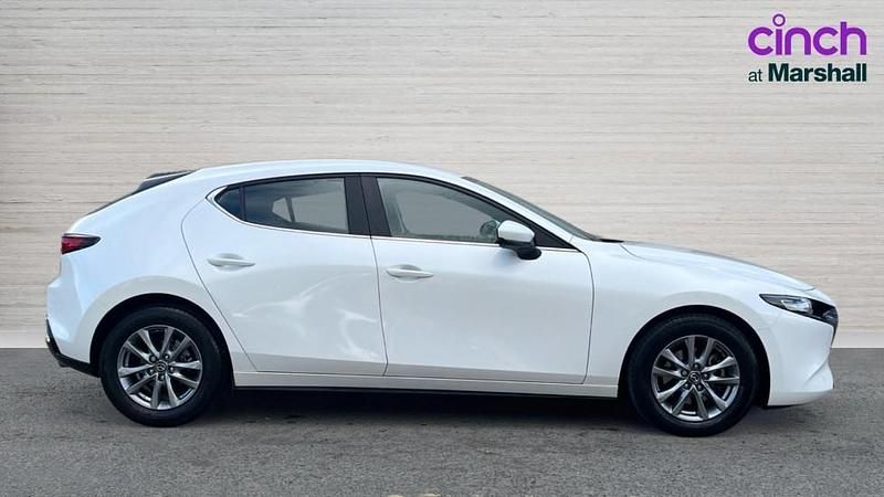 Usado Mazda 3 Center-Line 140 CV (102 kW) 2025 Blanco