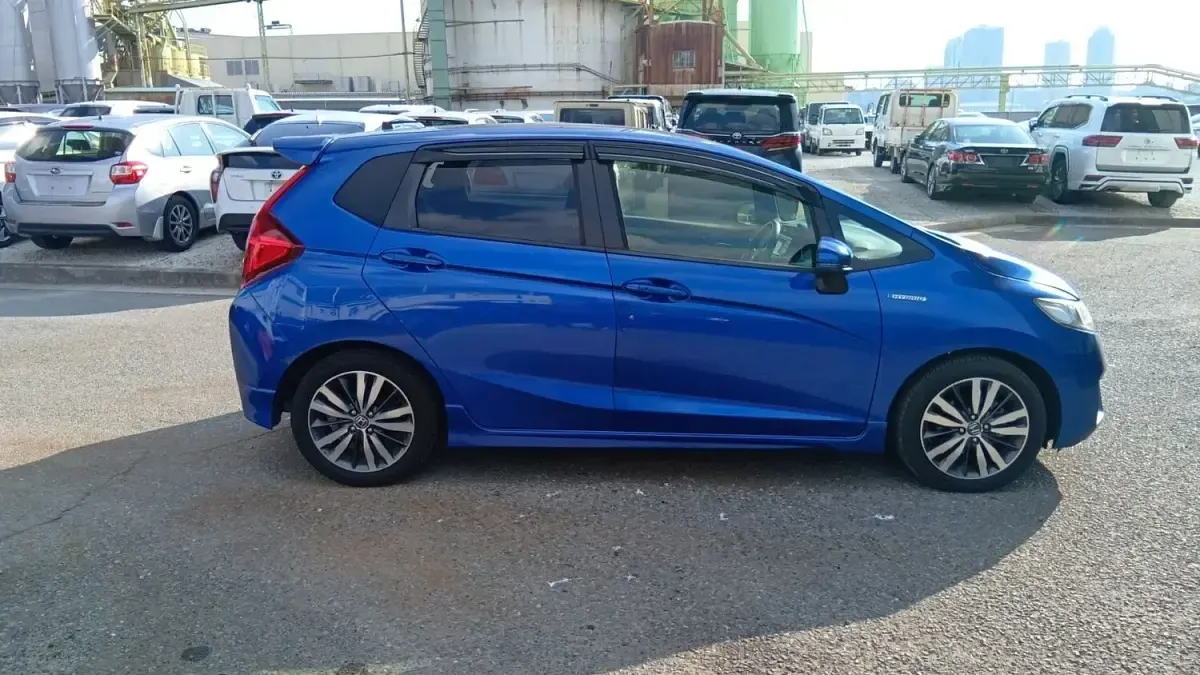 Used Honda Jazz Hybrid 2014 Blue Hatchback