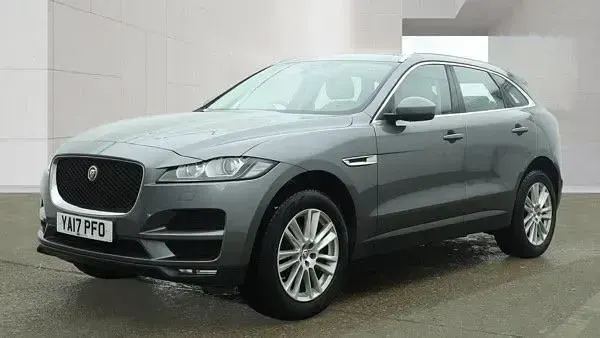 Used Jaguar F-Pace Portfolio 240 HP (176 kW) 2017 Grey SUV