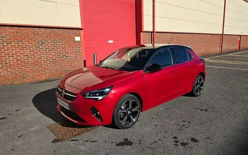 Used Vauxhall Corsa Elite 101 HP (74 kW) 2020 Red Hatchback