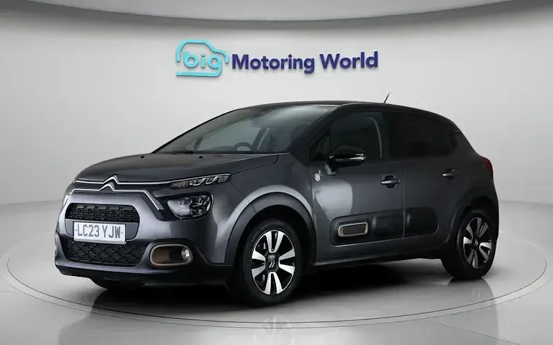 Begagnad Citroën C3 PureTech 83 HK (61 kW) 2023 Grå Halvkombi