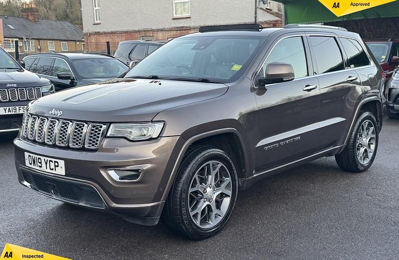Used Jeep Grand Cherokee Overland 250 HP (183 kW) 2019 Brown SUV