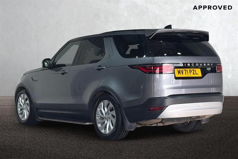 Used Land Rover Discovery 5 S 250 HP (183 kW) 2021 Eiger grey SUV