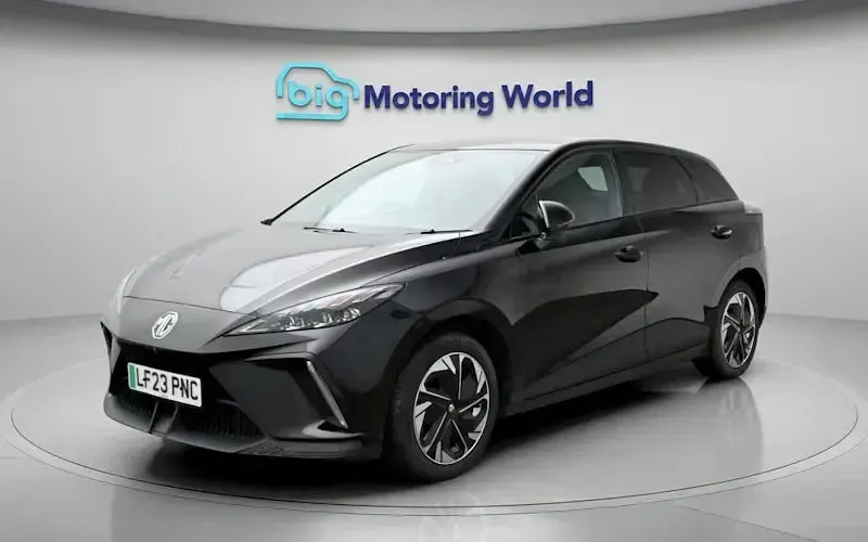 Usado MG MG4 EV Trophy 150 kW (204 HP) 2025 Citadino