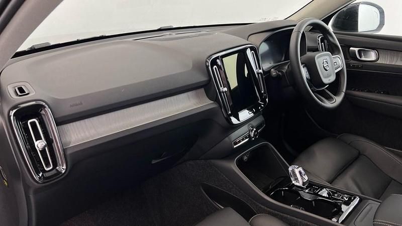 Usado Volvo XC40 Ultra 2024 Prateado SUV